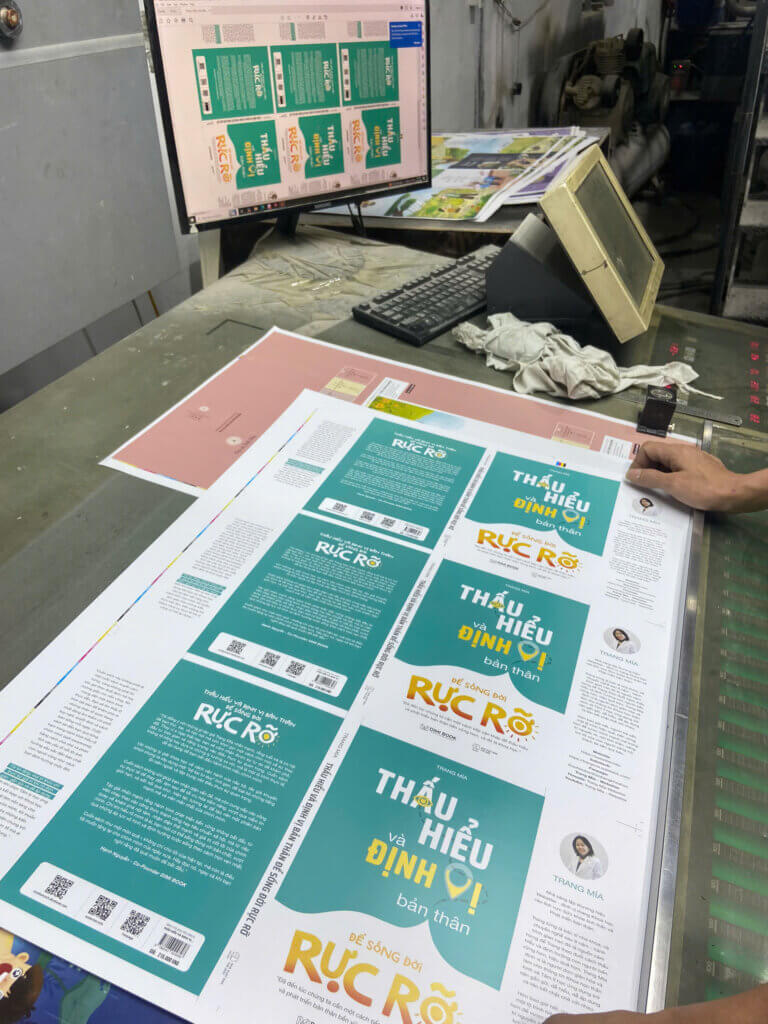 chuyện xuất bản sách
